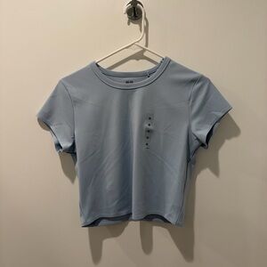 Uniqlo Light Blue Women's Crop Top